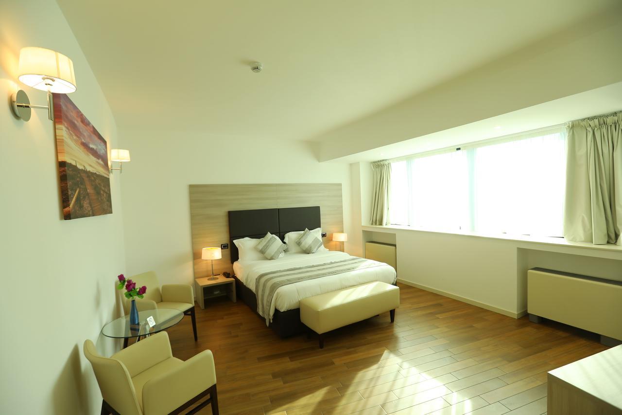 Hotel Nuvola Прато Экстерьер фото